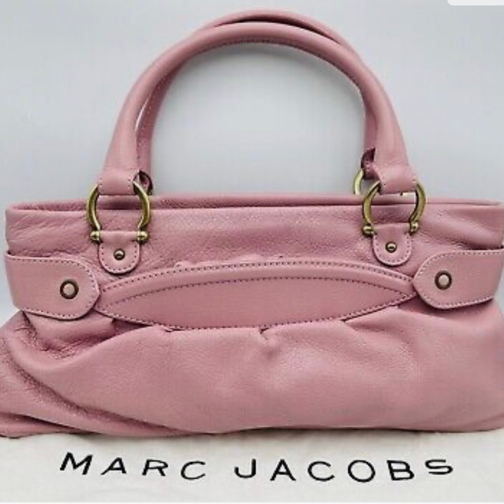 Mark Jacobs Calf Leather Pink Tere Bag Runway Collection comes with  dust bag.